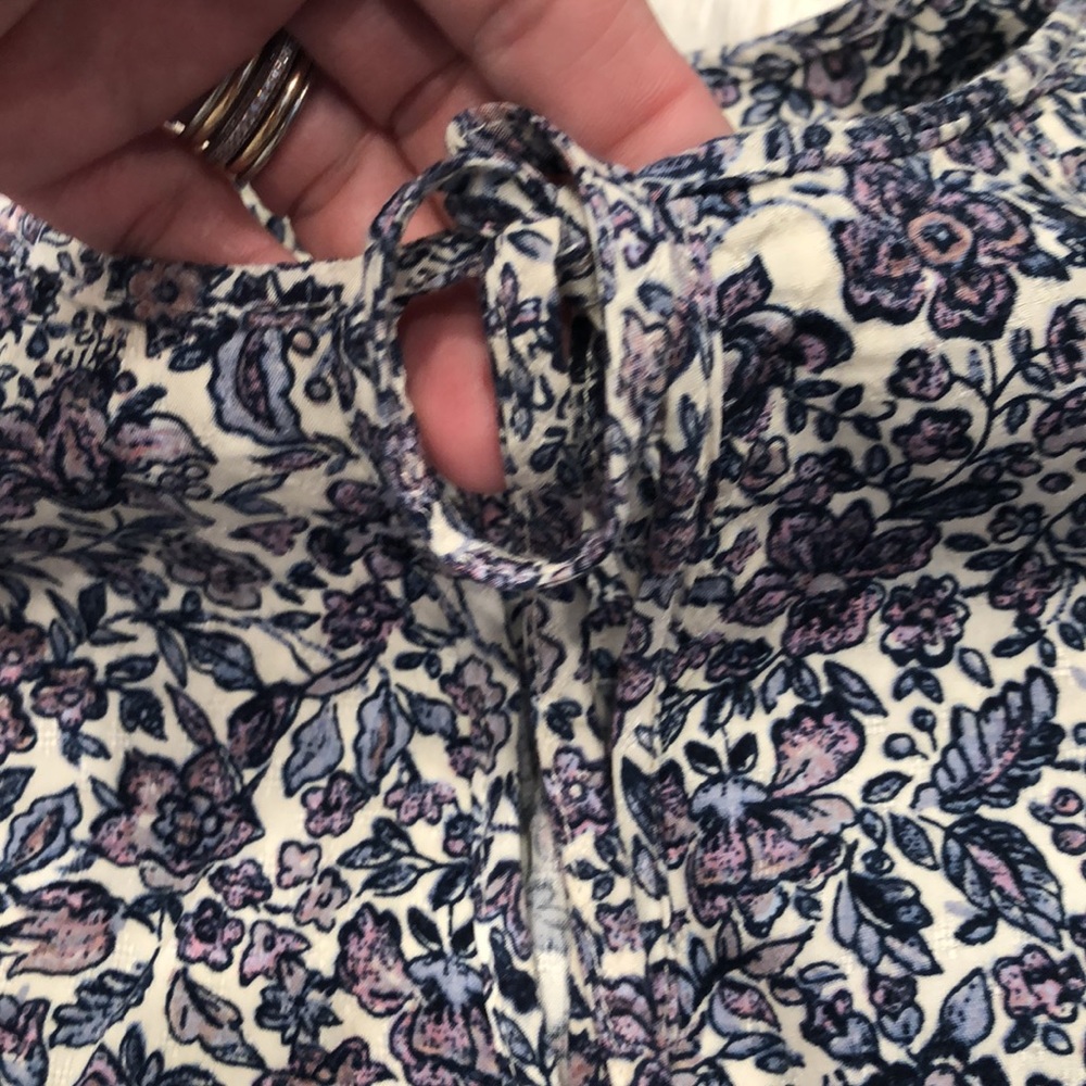 Universal Thread top - Picture 6 of 12